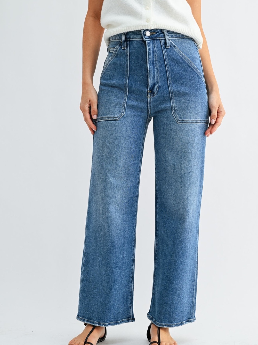 High-Rise Wide Leg Women’s Jeans in Medium Blue - Picture 2 of 6